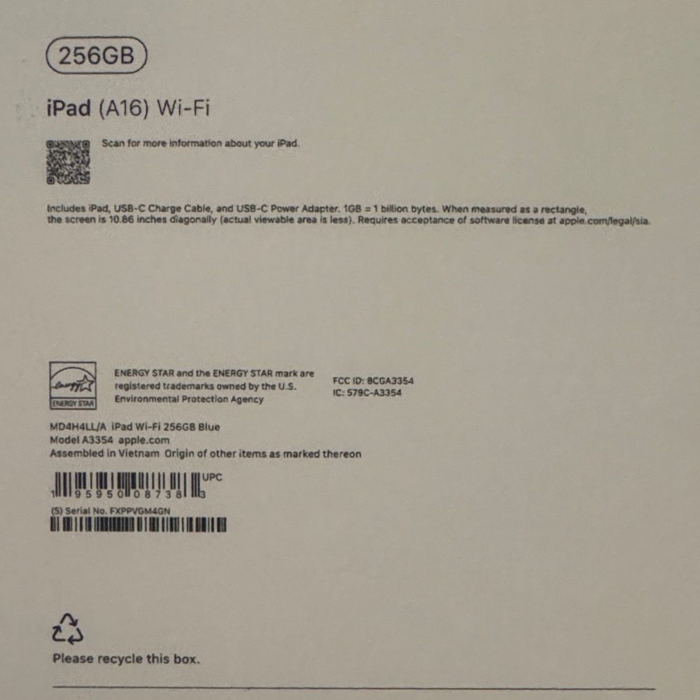 NWT never used- Apple iPad - A16 chip generation blue A16, 256gb - Picture 3 of 3